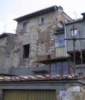 Foto B: una vista dell'edificio rilevato